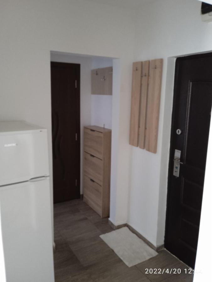 4 Rooms Apartment Tulcea Eksteriør billede