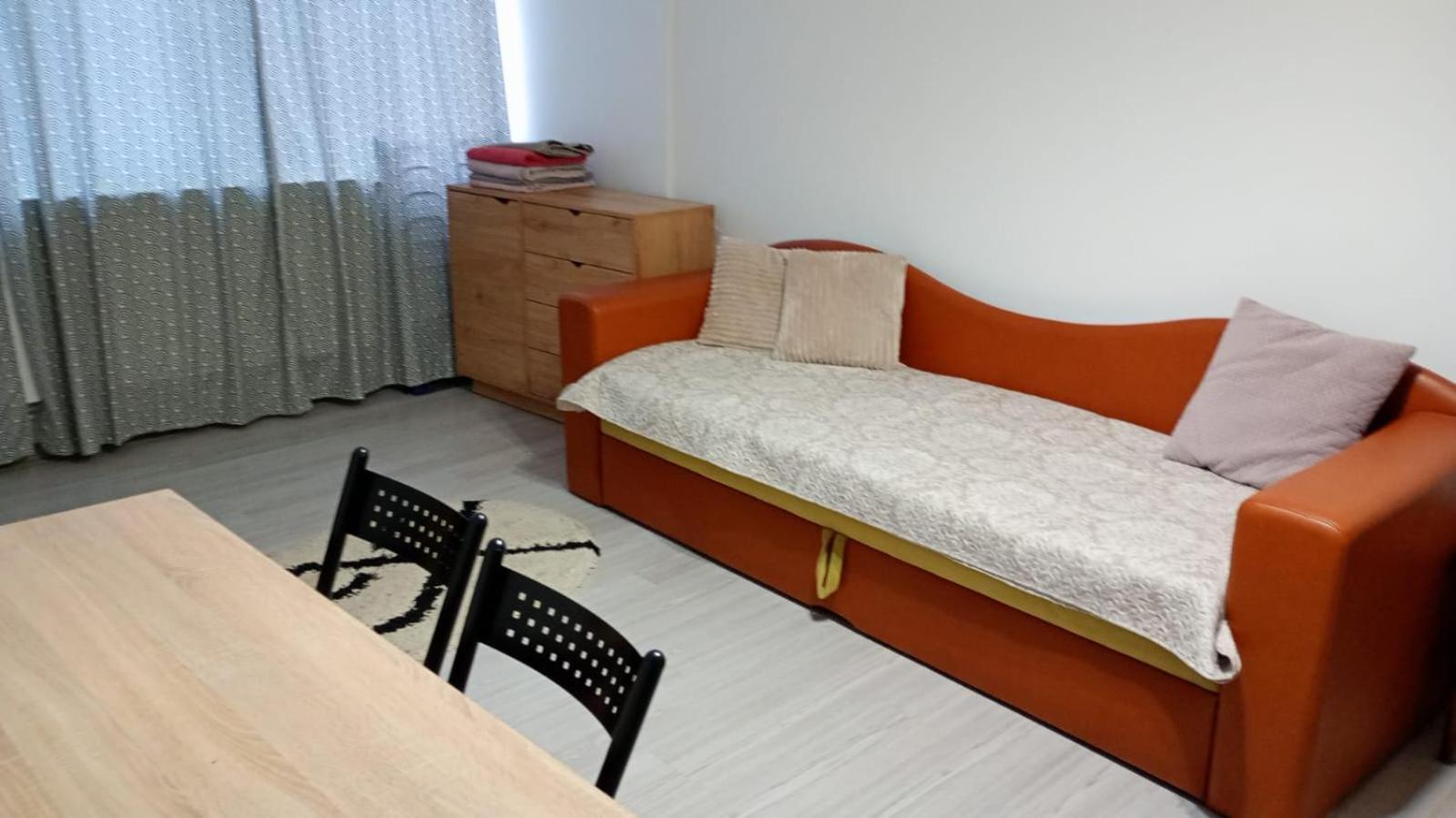 4 Rooms Apartment Tulcea Eksteriør billede